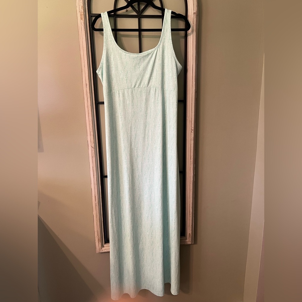 Elegant Mint Green Maxi Columbia Dress